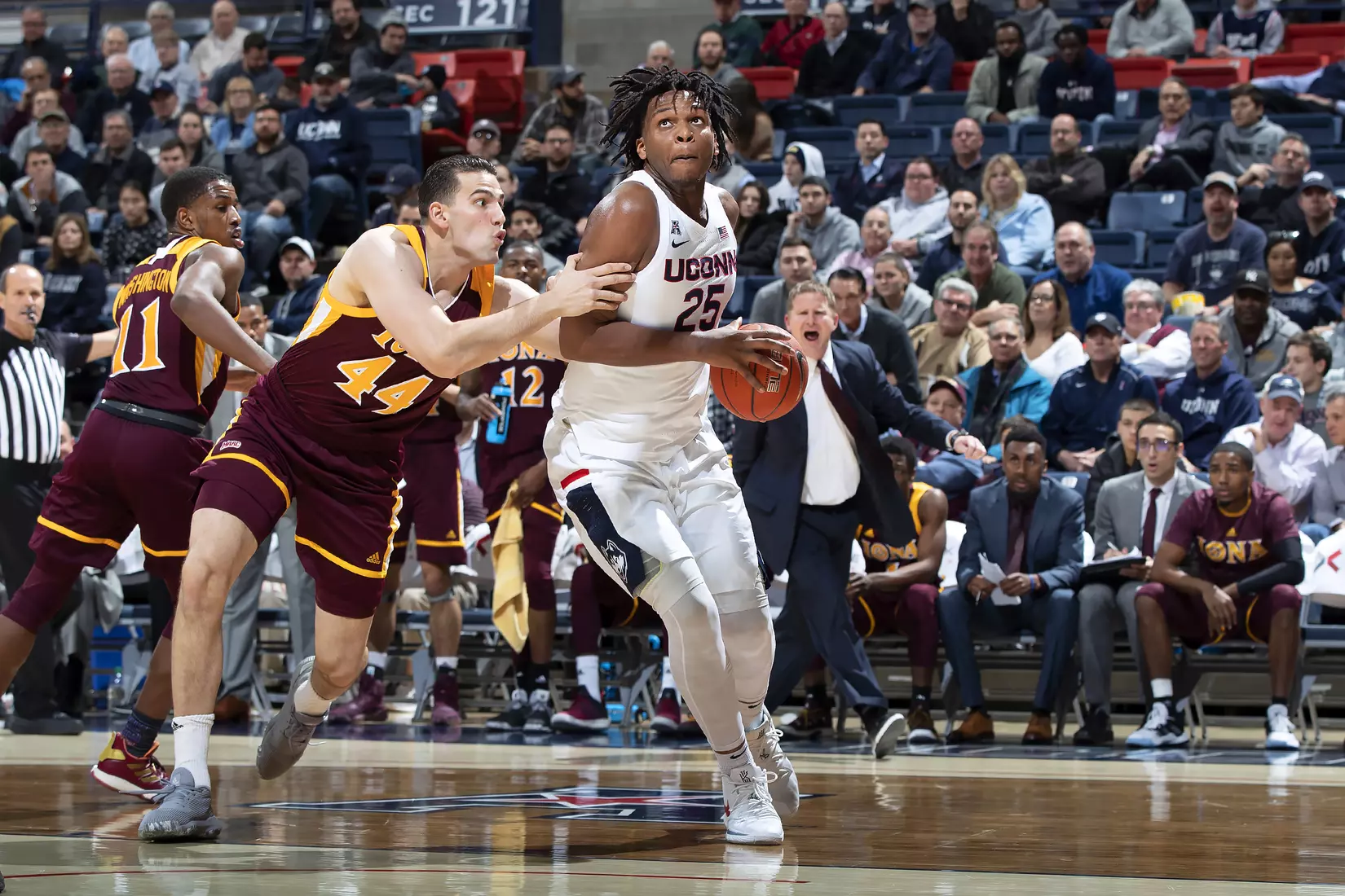UConn vs Iona 12/4/19