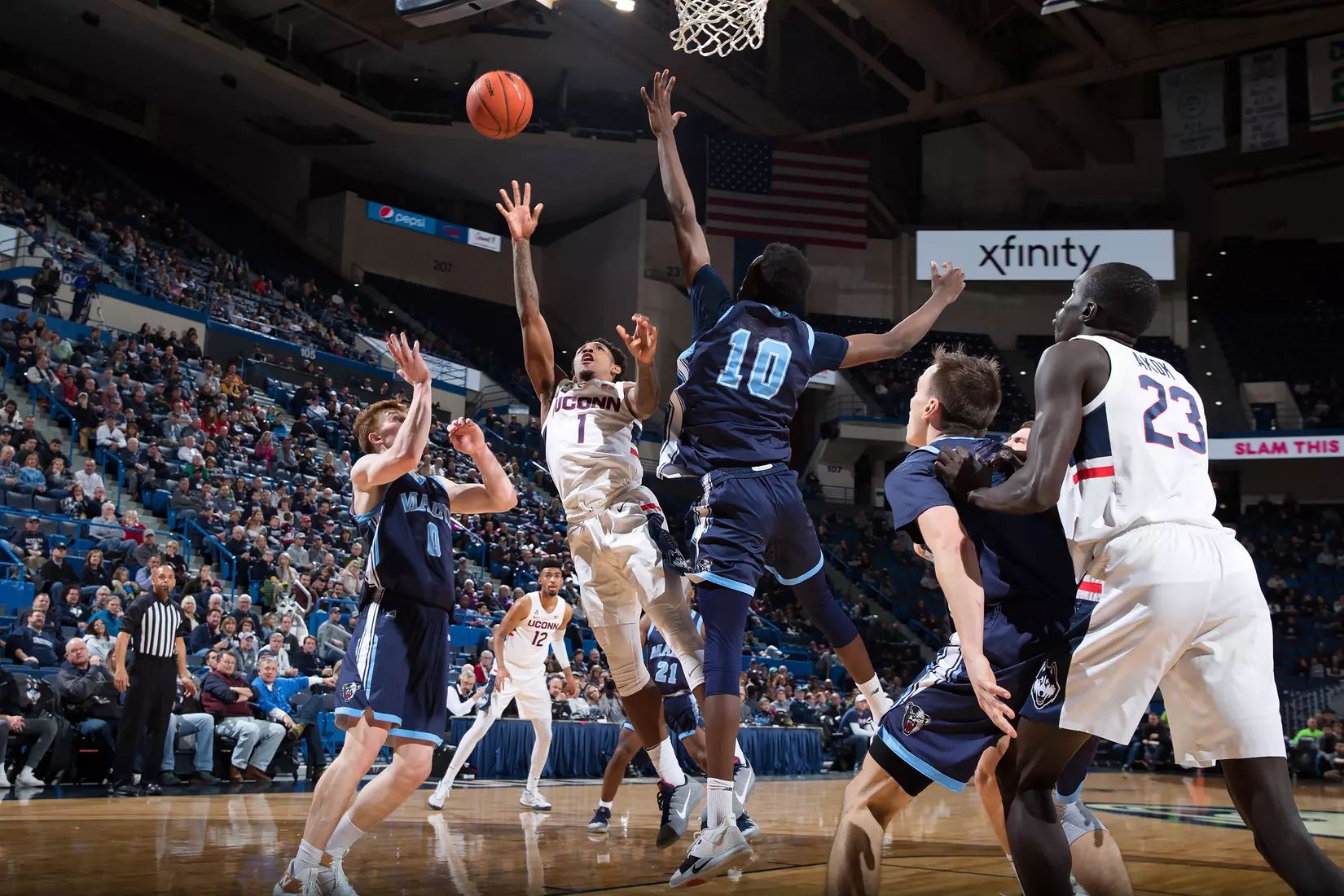 UConn vs Maine 12/1/19