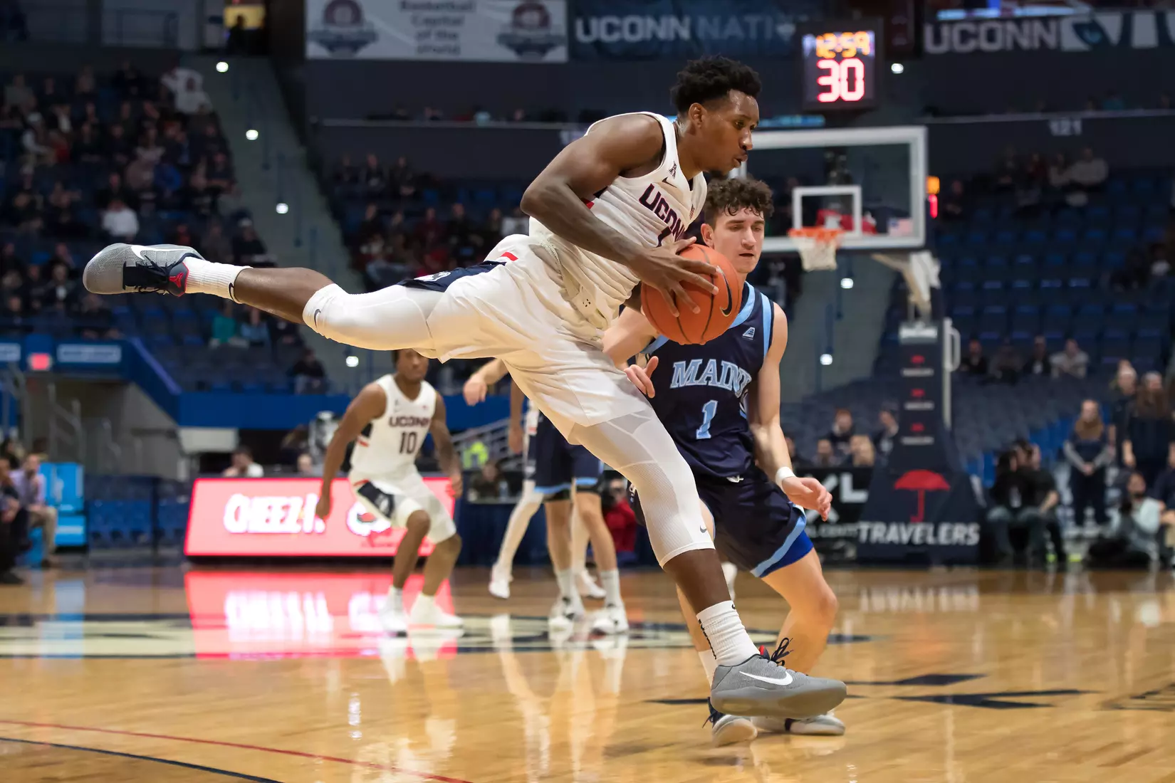 UConn vs Maine 12/1/19