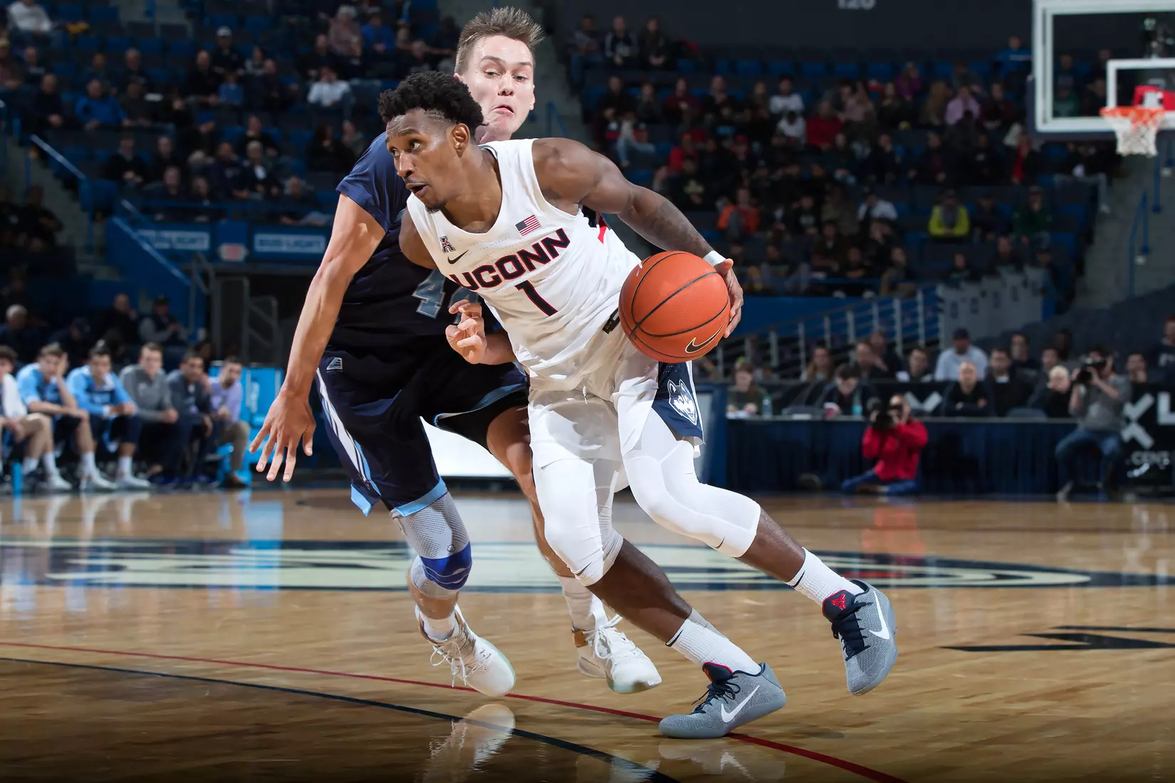 UConn vs Maine 12/1/19