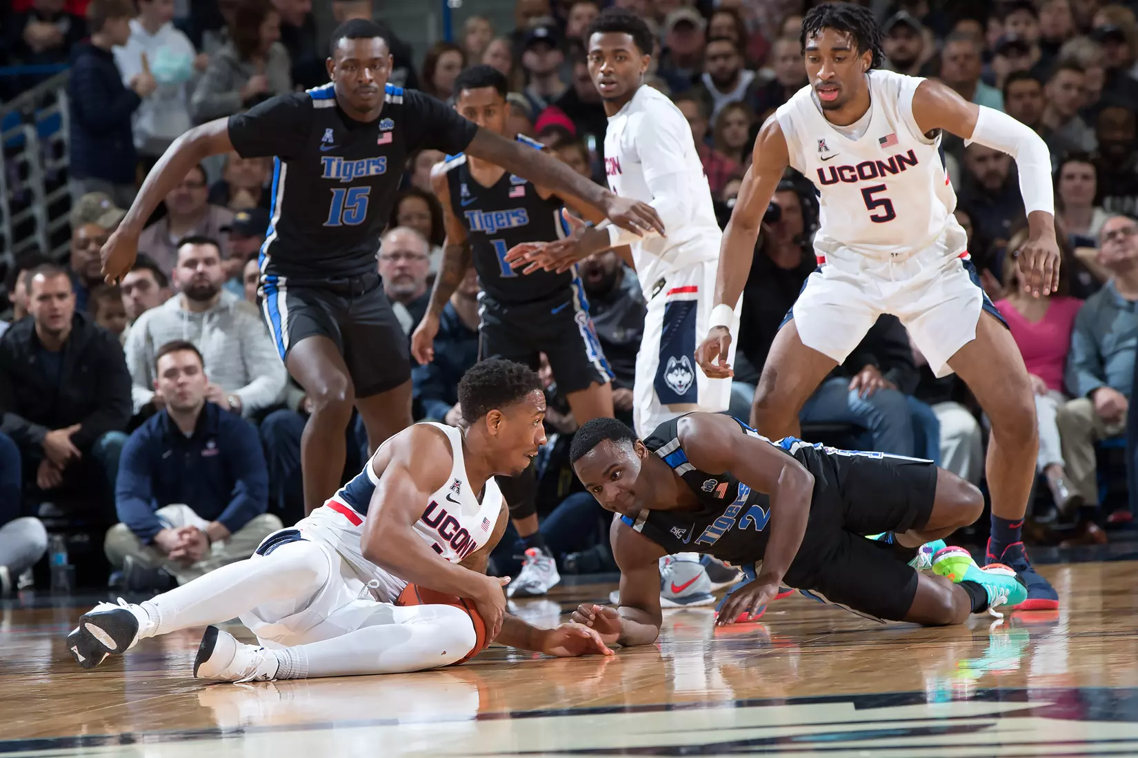 UConn vs Memphis 2/16/20