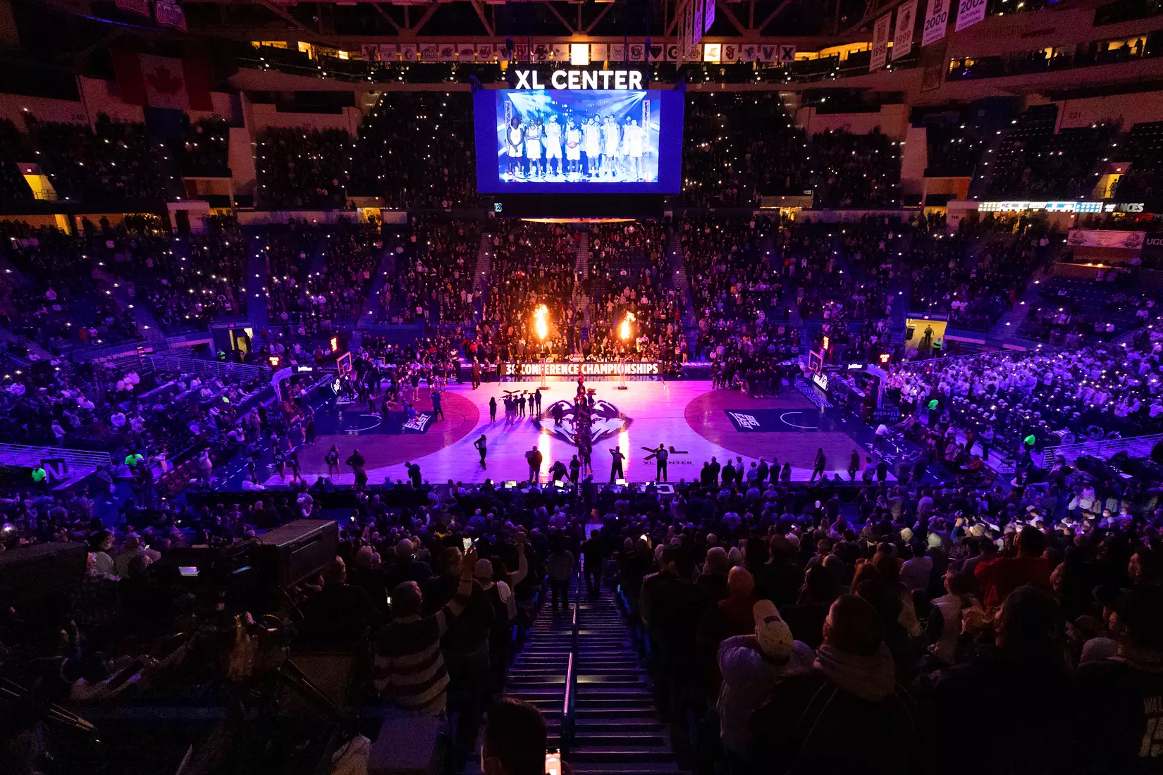 UConn vs Providence at XL Center, Hartford, CT 12/18/21
