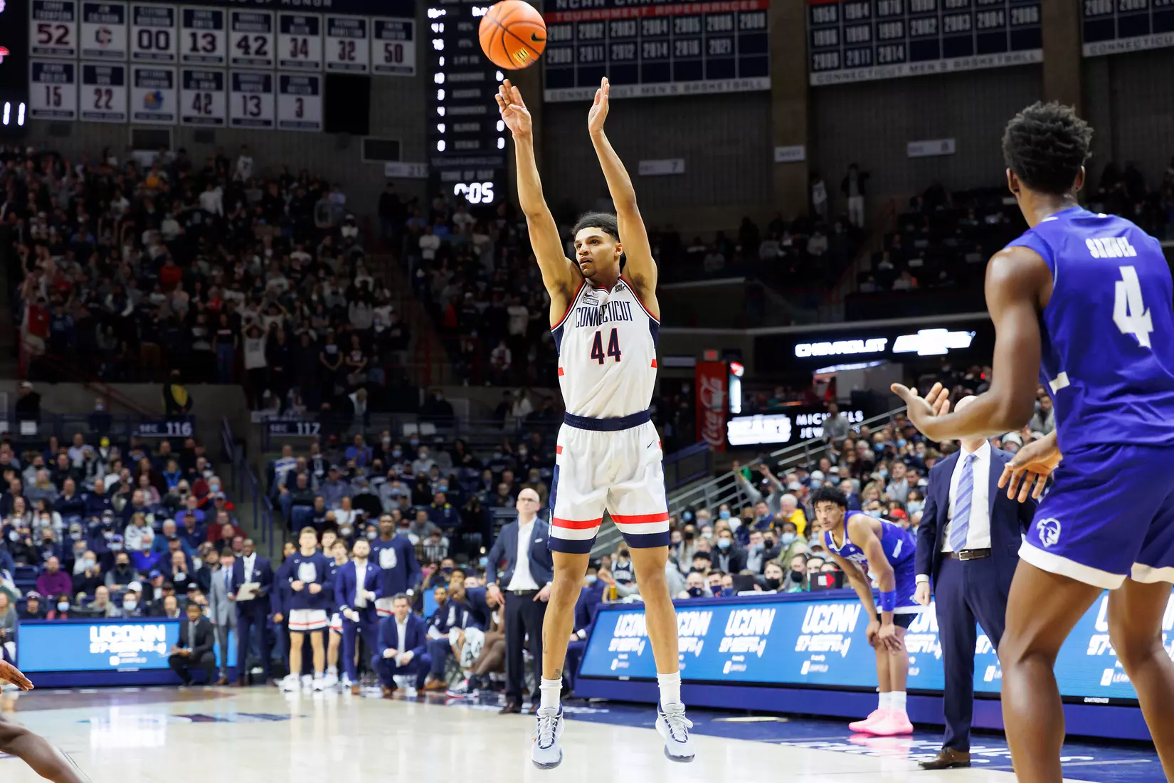 UConn vs Seton Hall at Gampel Pavilion 2/16/22