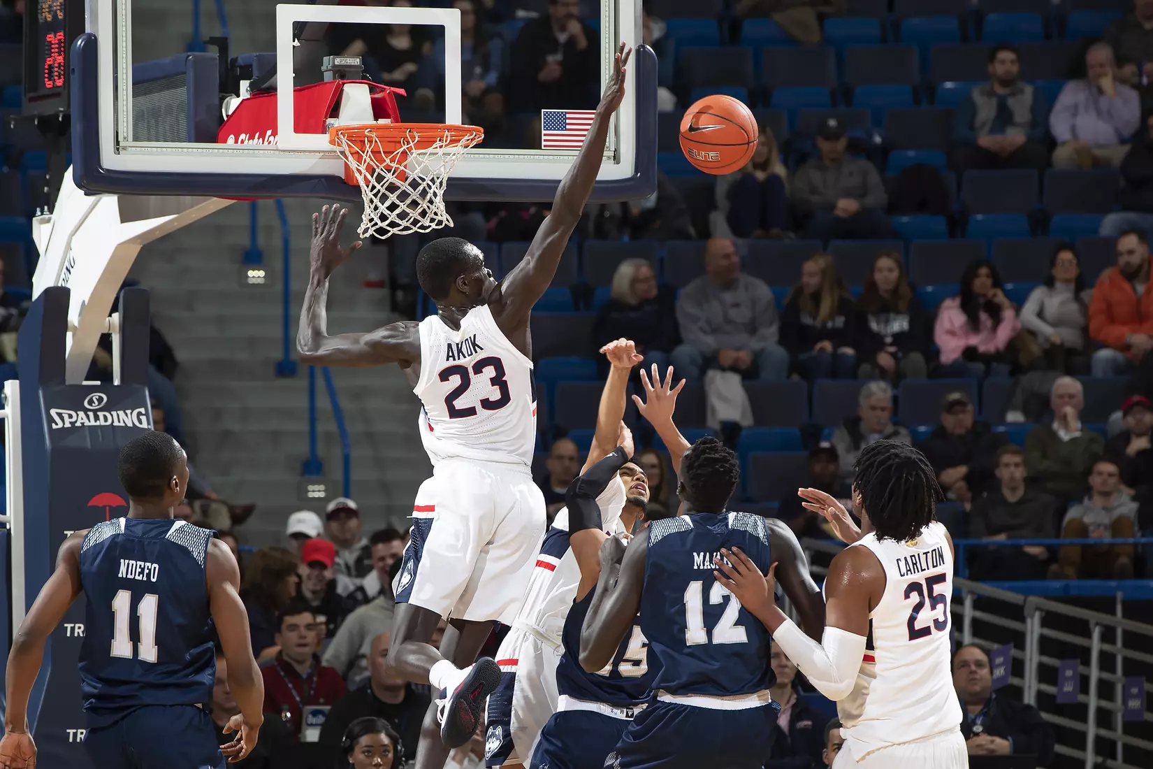 UConn vs Saint Peter's 12/18/19