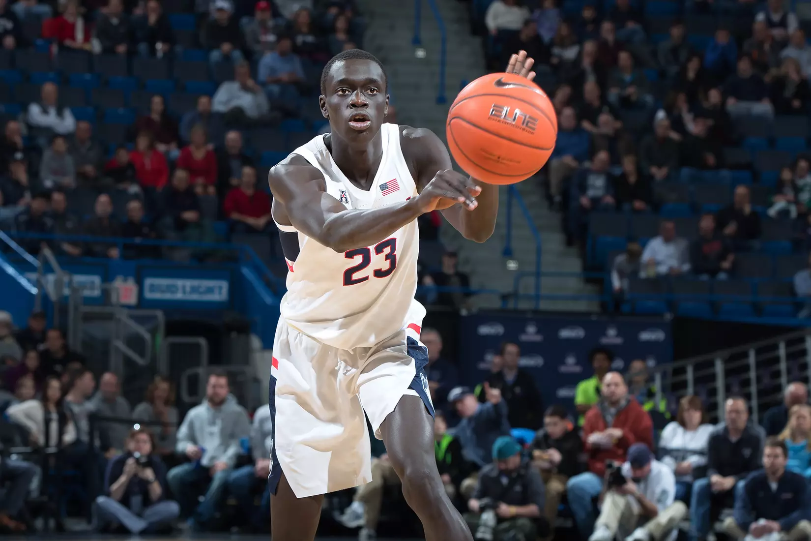 UConn vs UNH 12/22/10