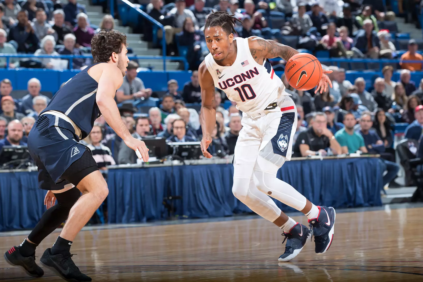 UConn vs UNH 12/22/10