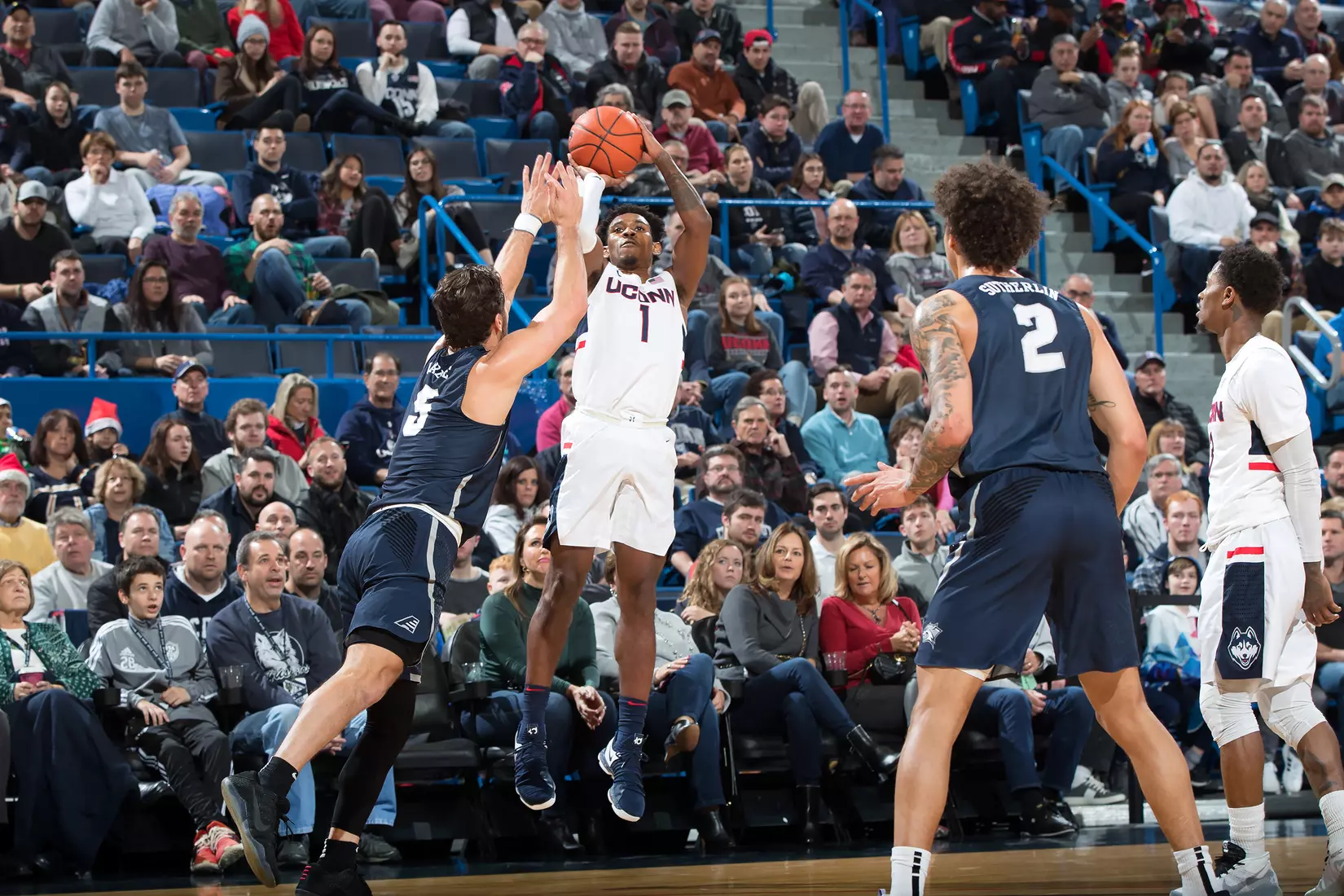 UConn vs UNH 12/22/10