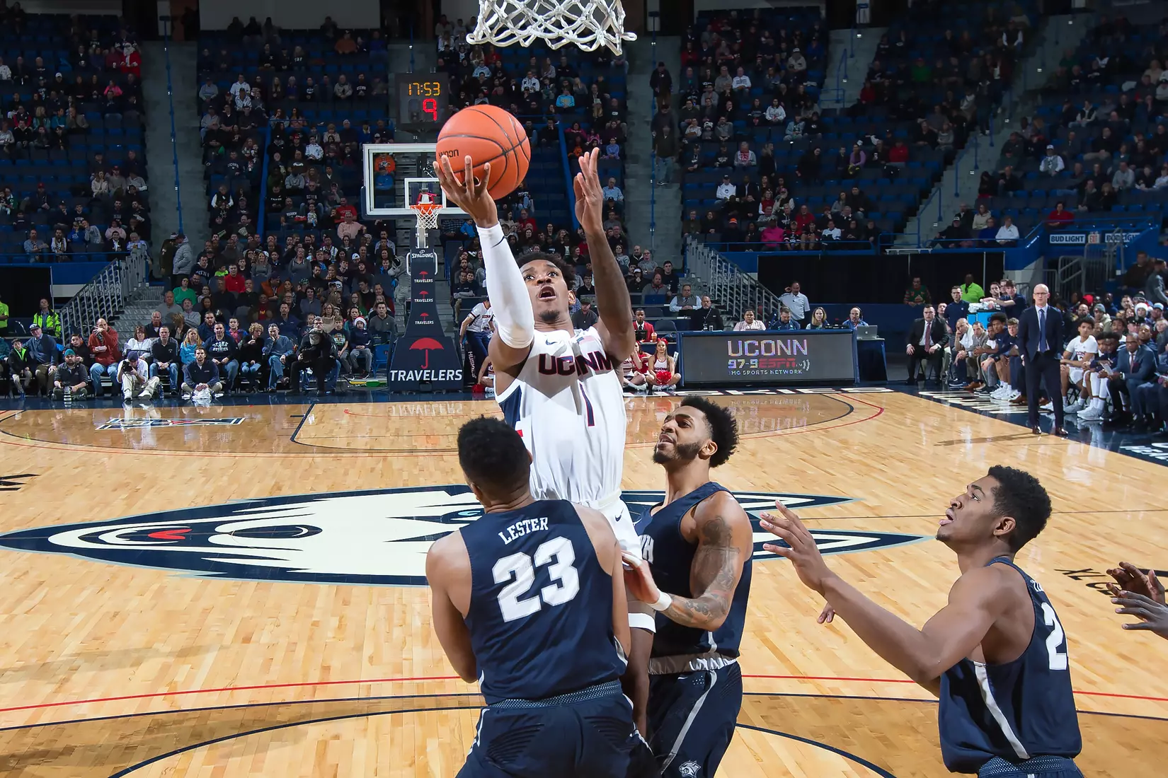 UConn vs UNH 12/22/10