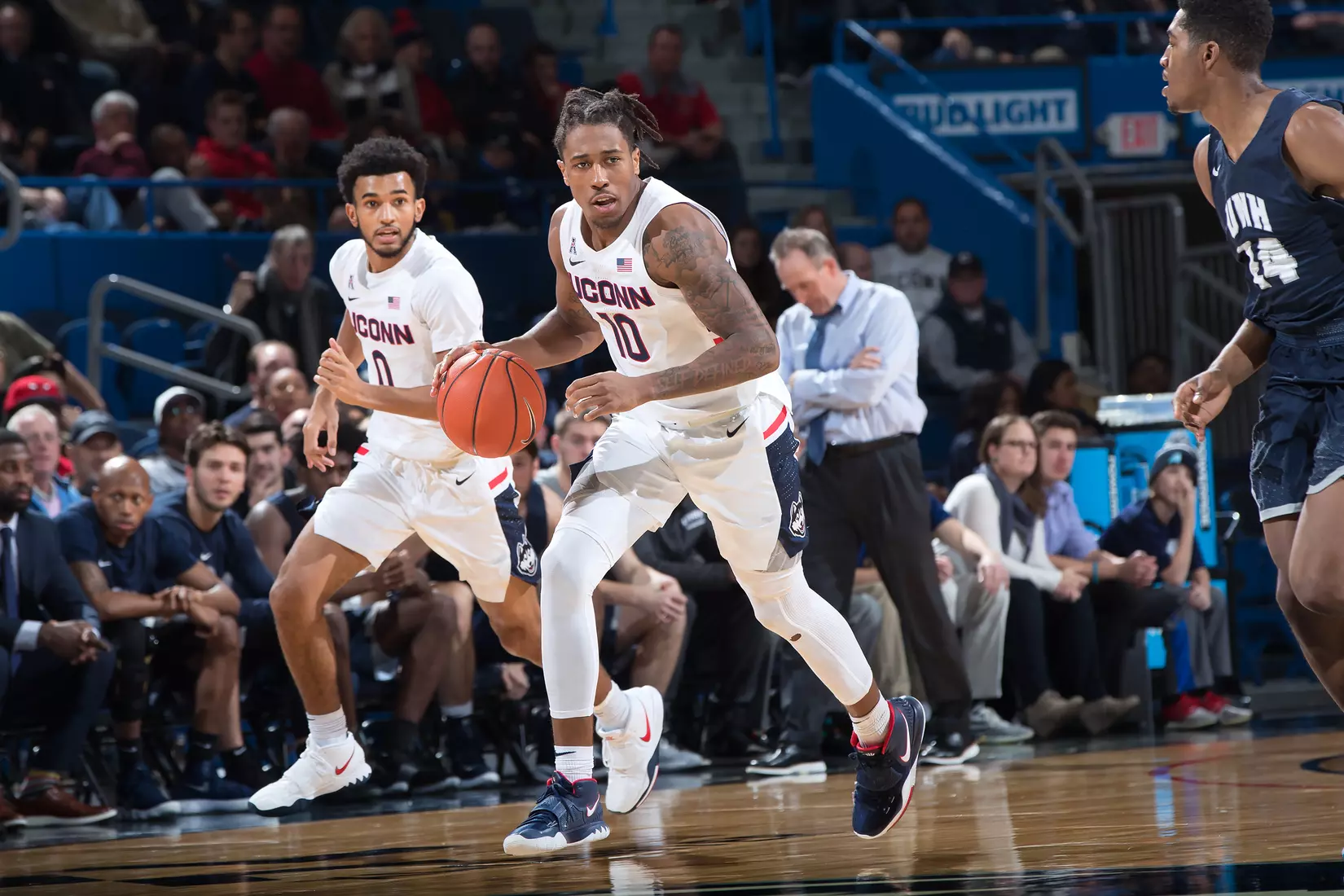 UConn vs UNH 12/22/10