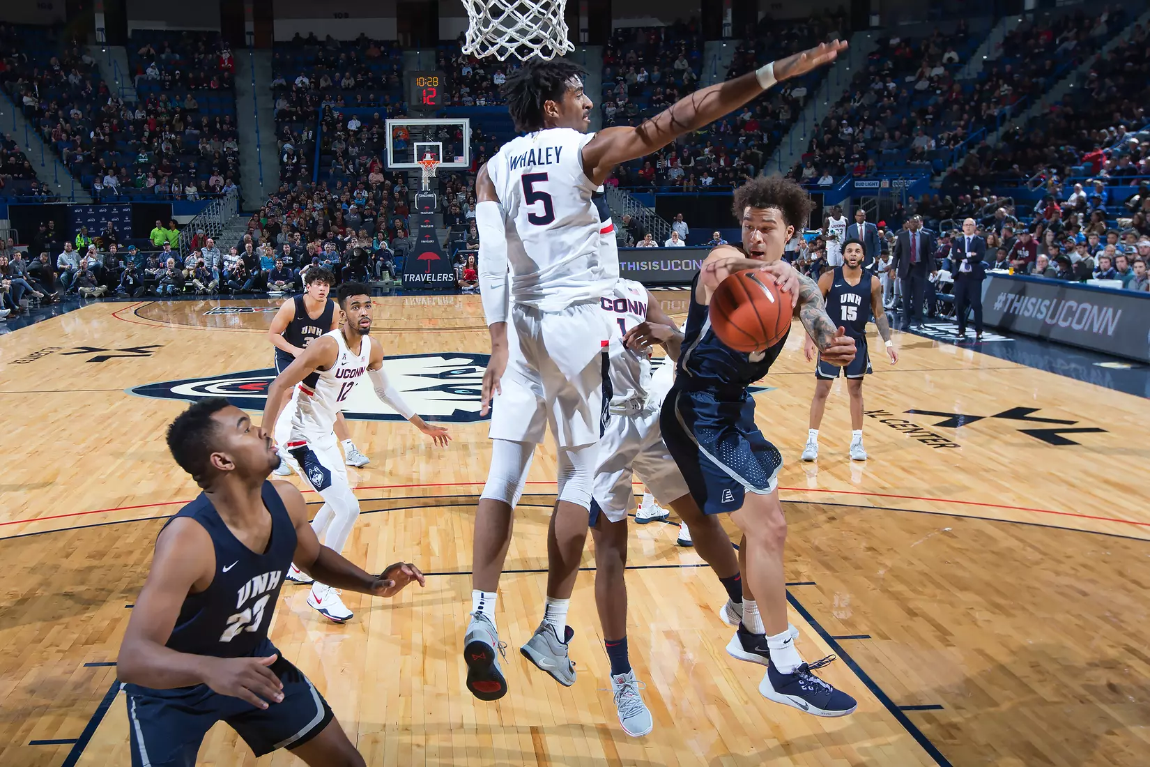 UConn vs UNH 12/22/10