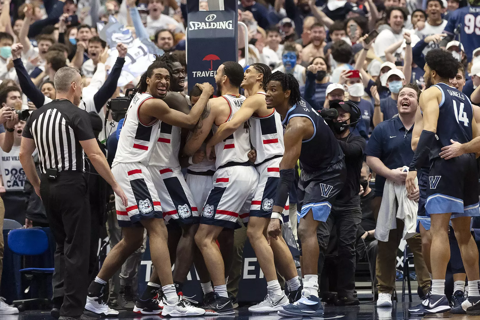 UConn vs Villanova at XL Center 2/22/22