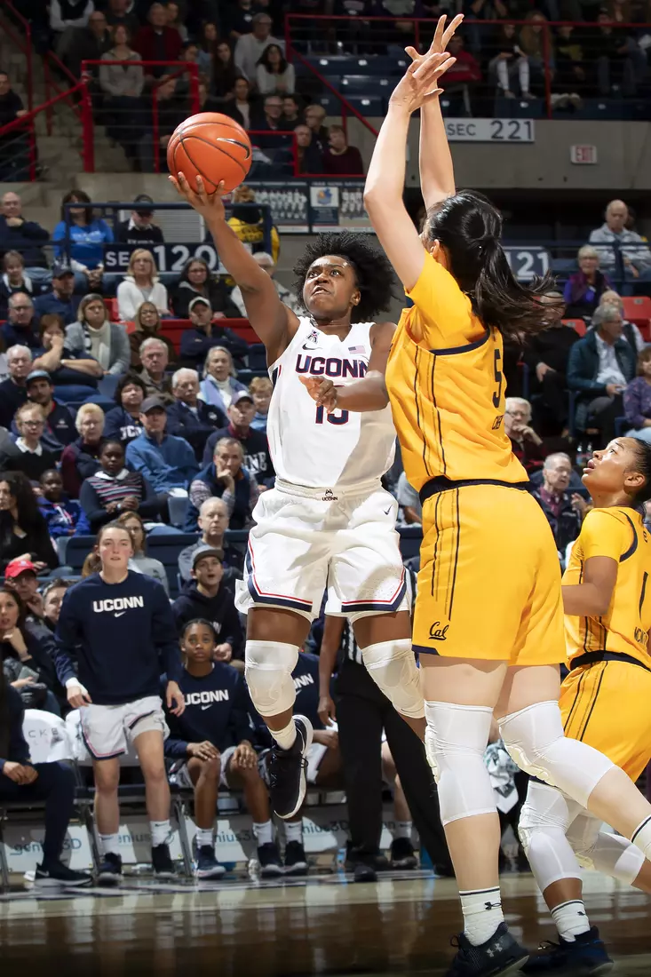 Uconn vs California 11/10/19