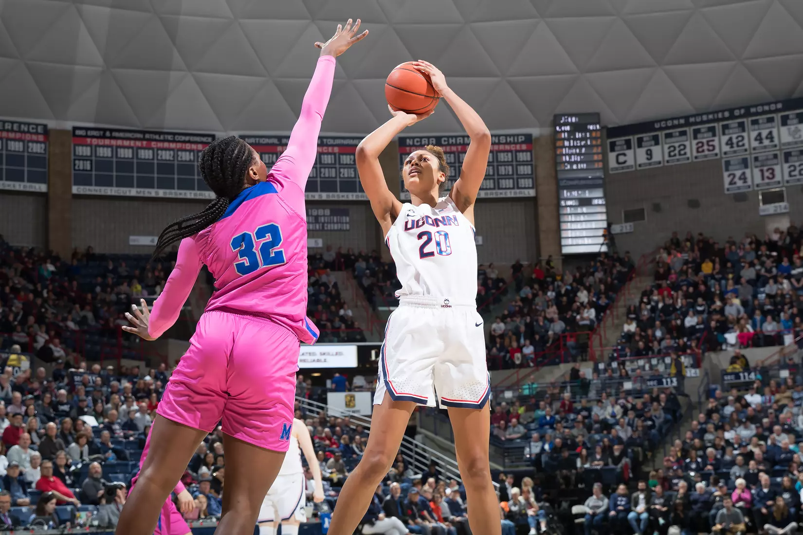 UConn vs Memphis 2/7/20