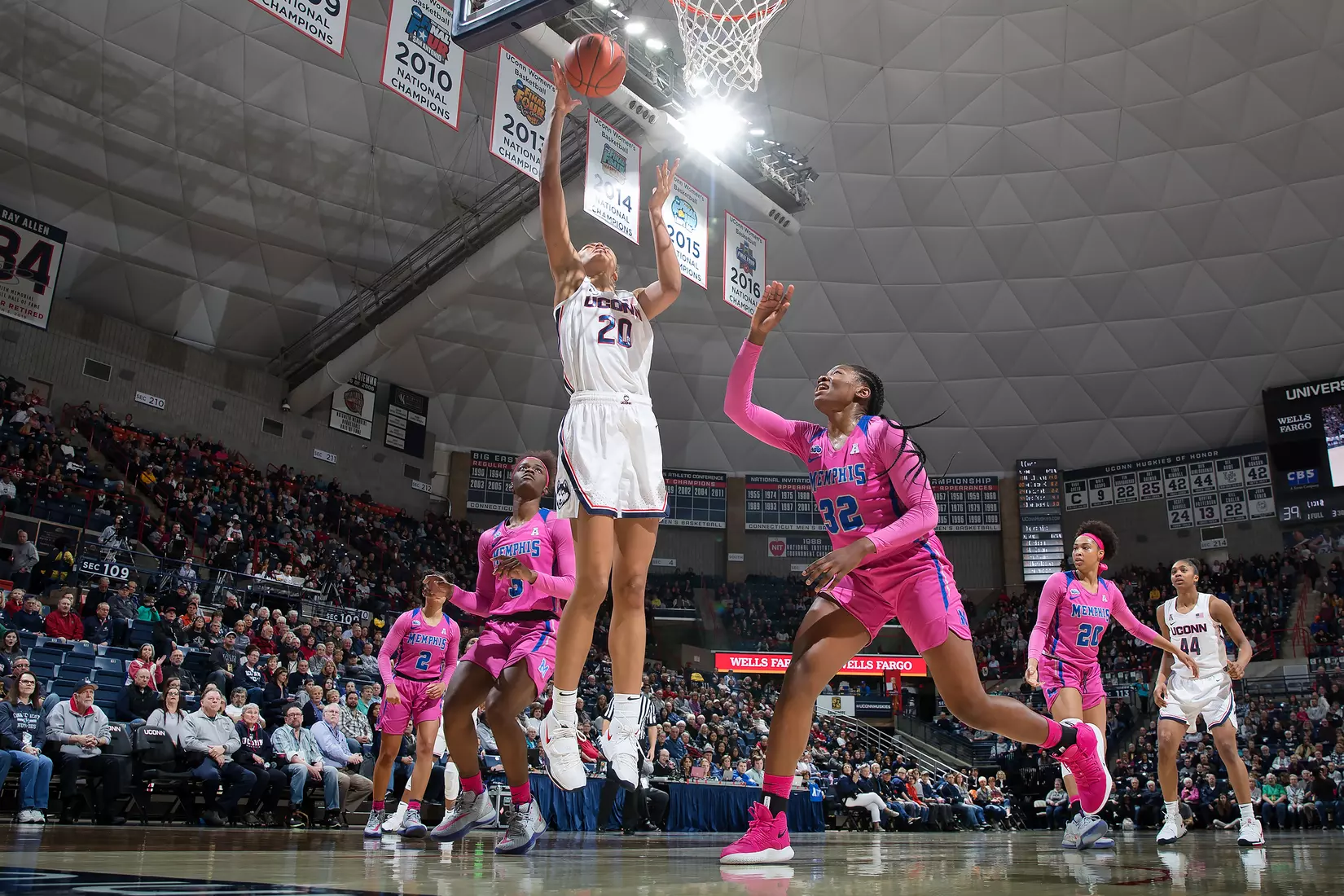 UConn vs Memphis 2/7/20