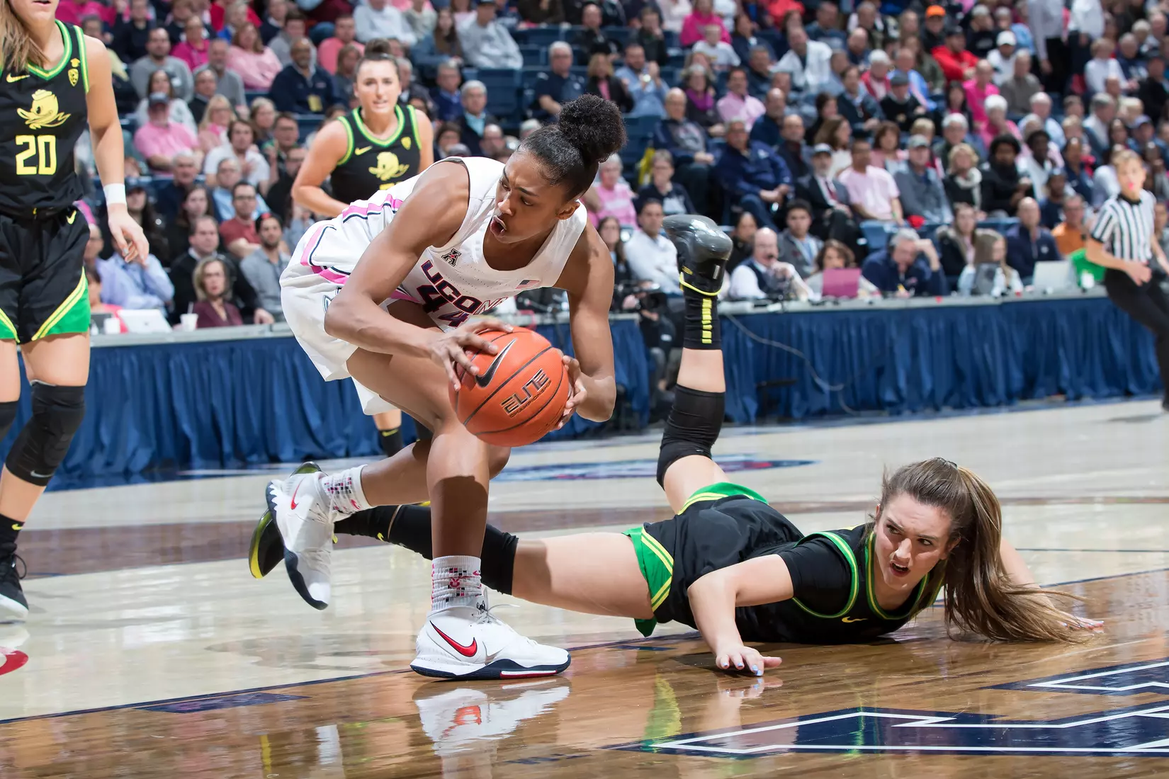 UConn vs Oregon 2/4/20