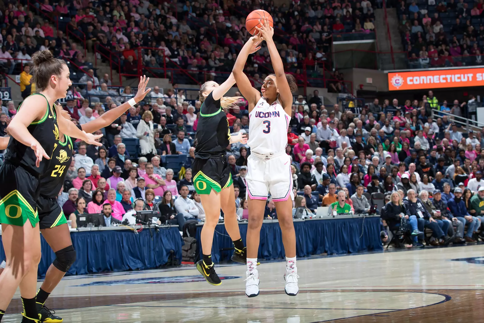 UConn vs Oregon 2/4/20