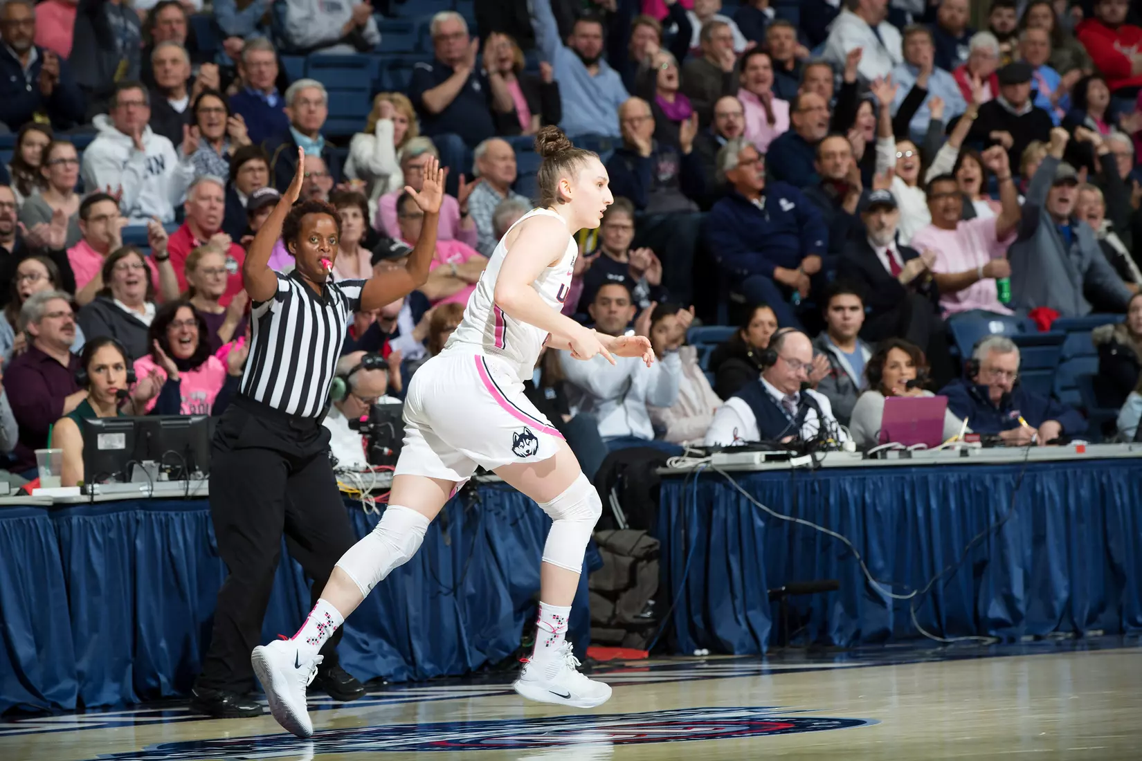 UConn vs Oregon 2/4/20
