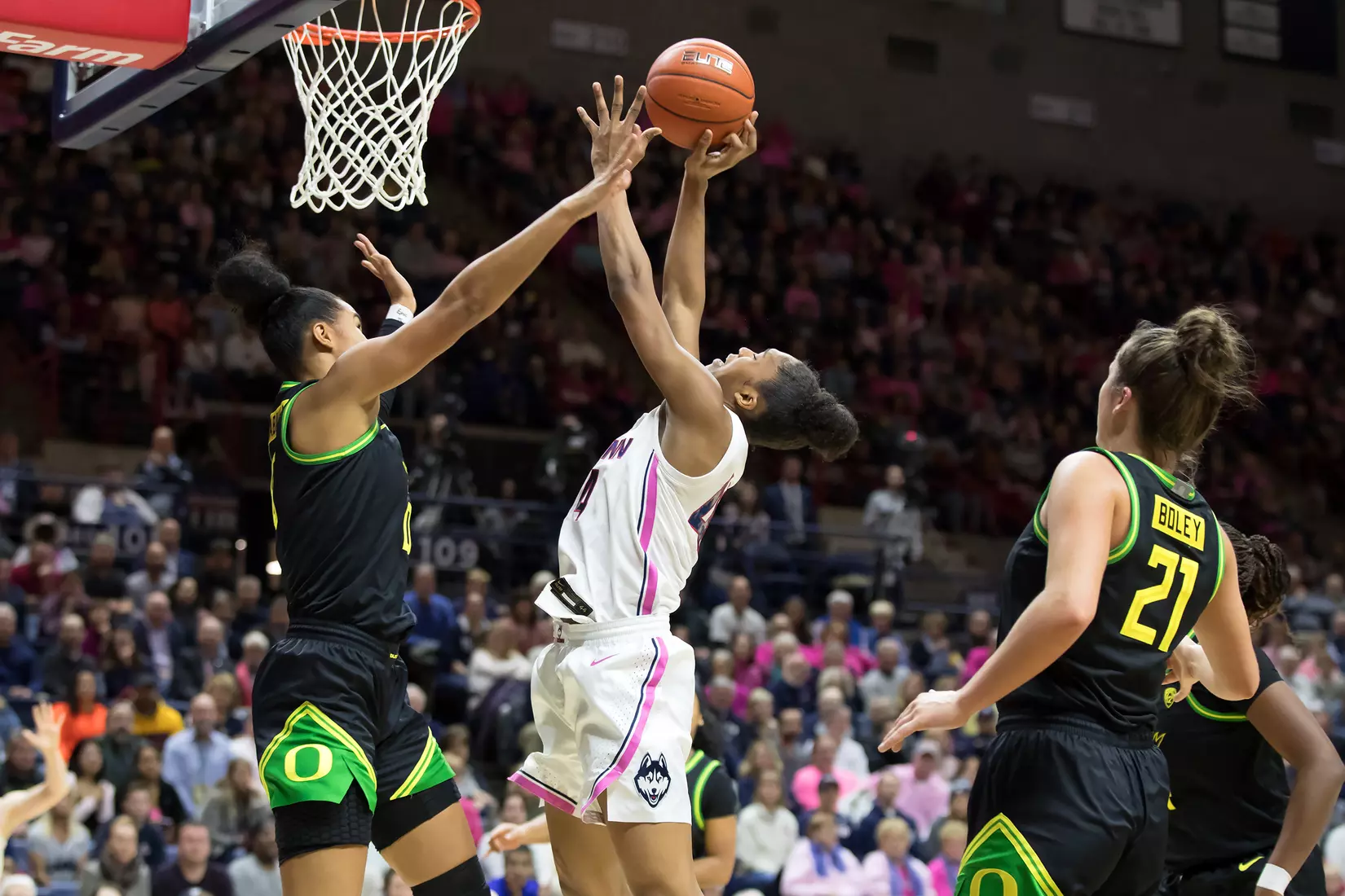UConn vs Oregon 2/4/20