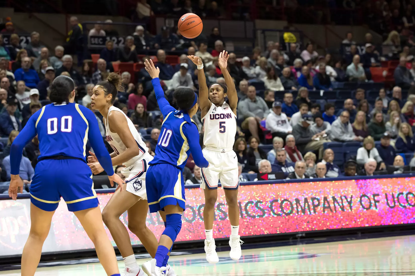 Uconn vs Tulsa 1/19/20