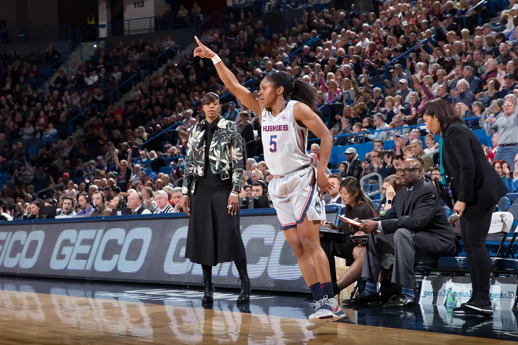 UConn vs Virginia 11/19/19