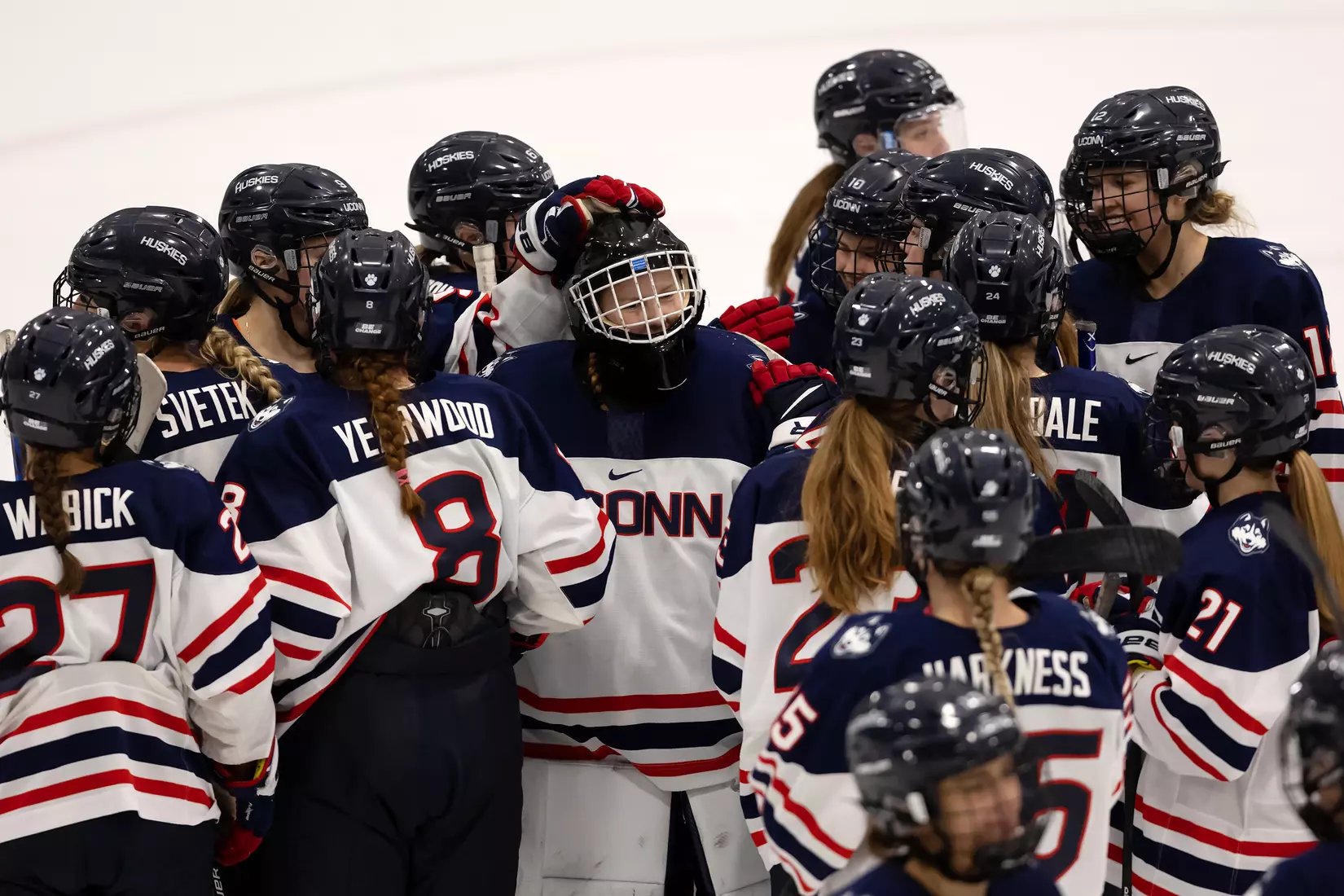 UConn vs Sacred Heart at Freitas Ice Forum 11/26/21