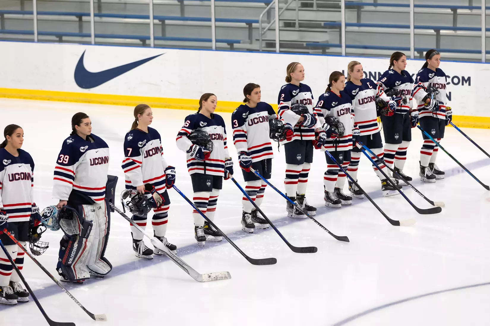 UConn vs UNH at Freitas Ice Forum, 1/24/22