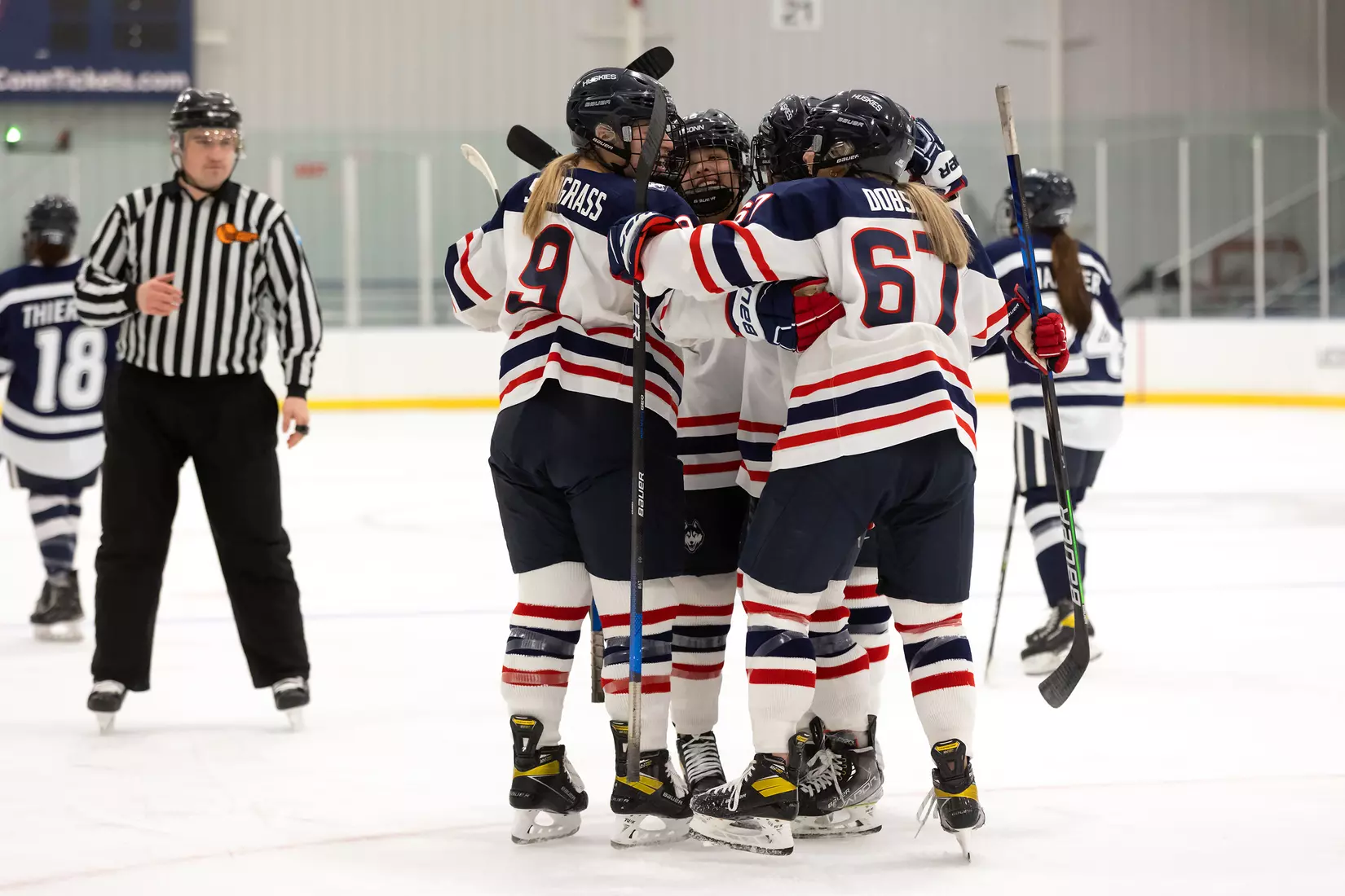 UConn vs UNH at Freitas Ice Forum, 1/24/22