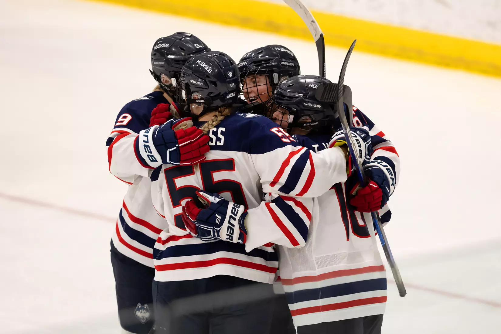 UConn vs UNH at Freitas Ice Forum, 1/24/22