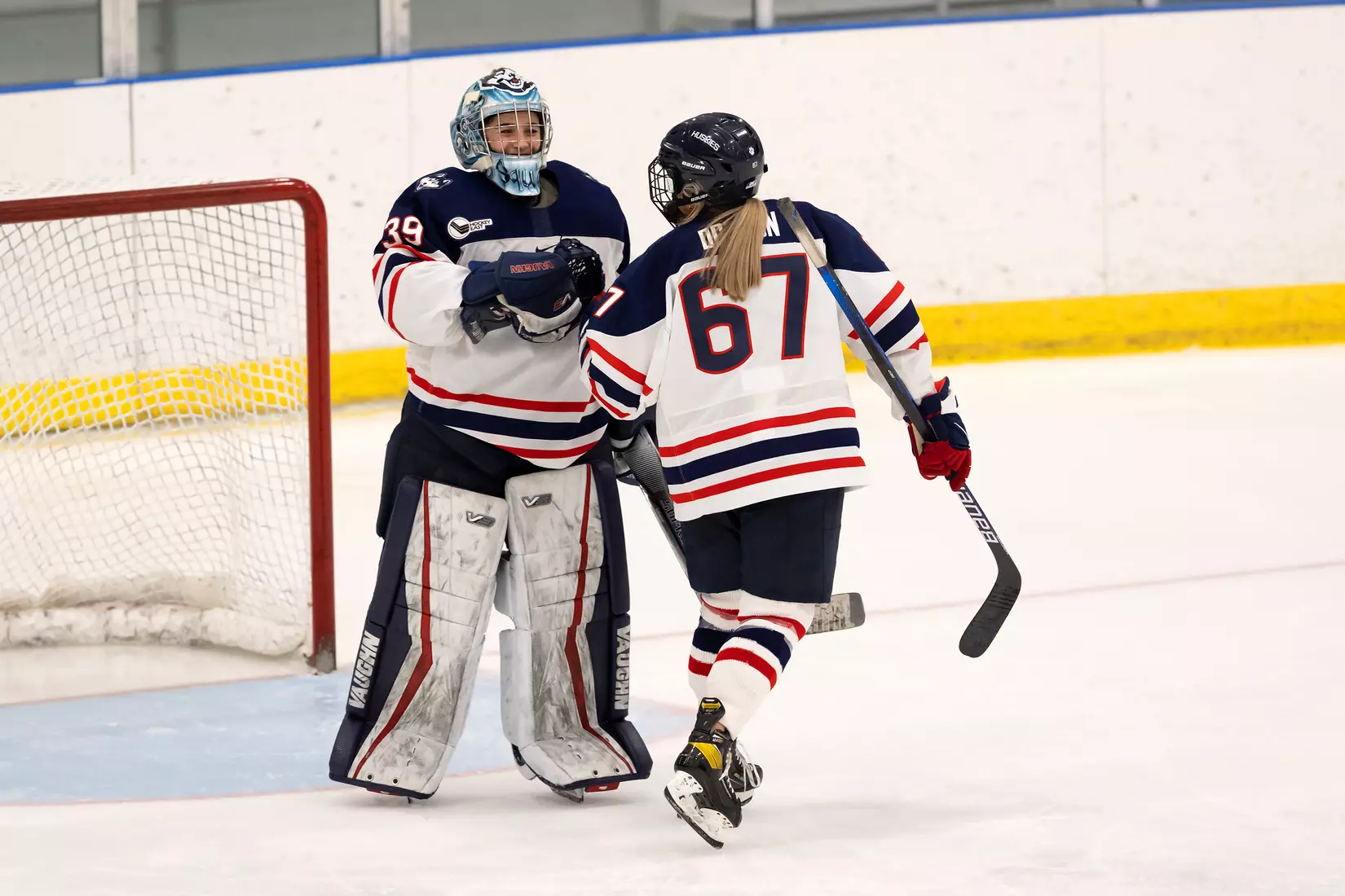 UConn vs UNH at Freitas Ice Forum, 1/24/22