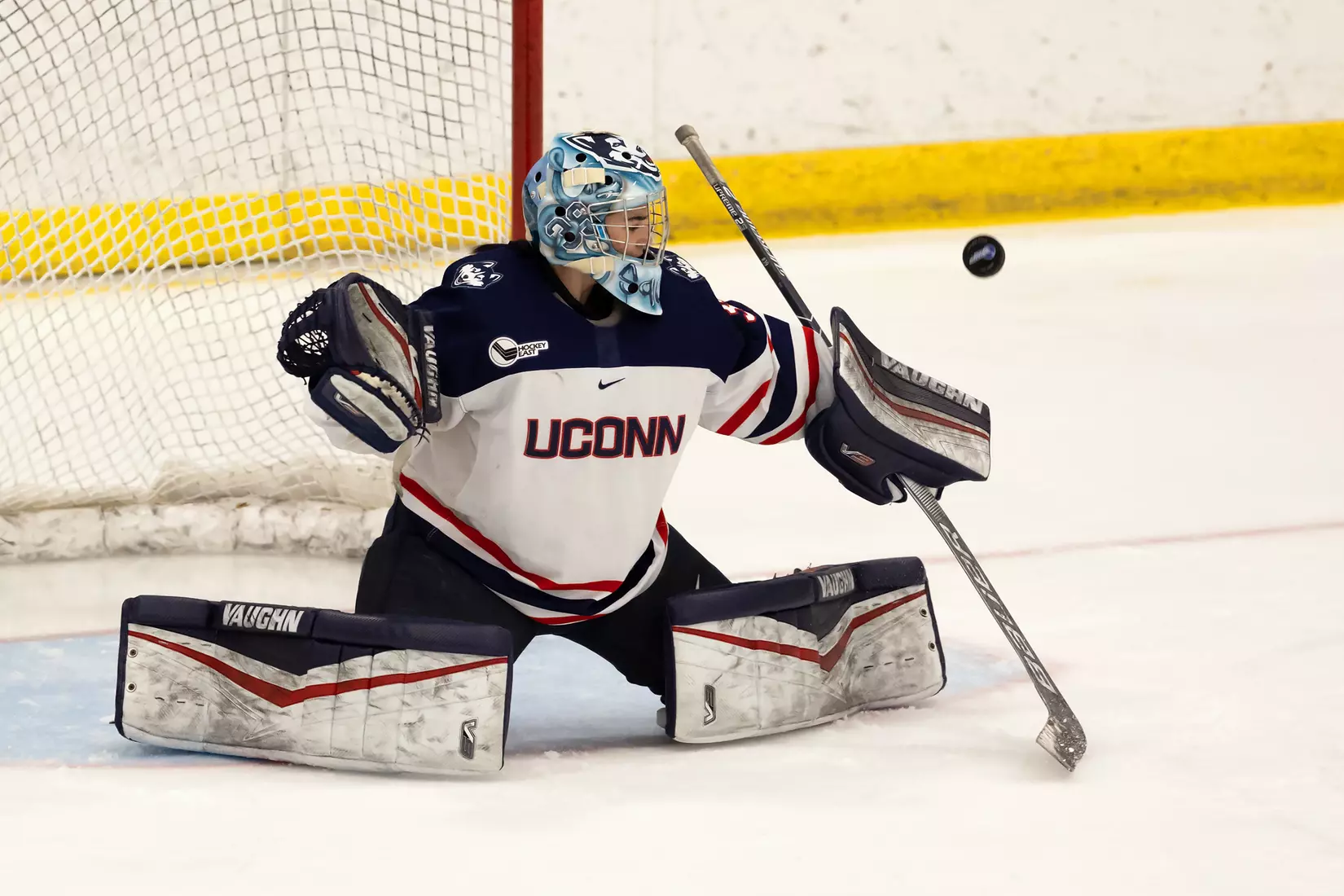 UConn vs UNH at Freitas Ice Forum, 1/24/22