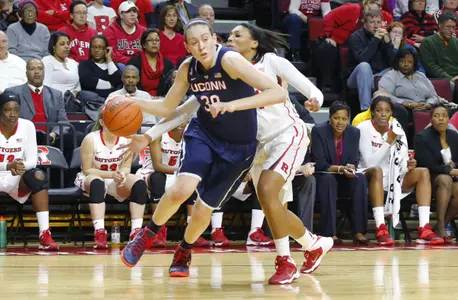 Breanna Stewart chipped in 23 points in Sunday's win.