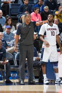 Coach Ollie and his team will spread some Christmas cheer.