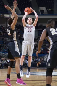 Breanna Stewart had 23 points and 13 rebounds