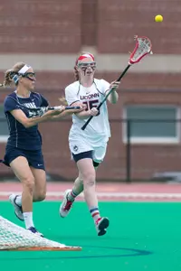 Lauren Kahn's 2.53 caused turnovers a game were the third-best mark among all Division I players in 2014.