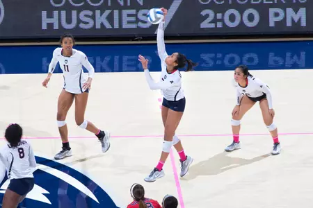 Kenya Cason posted a career-high 21 digs and 12 kills.