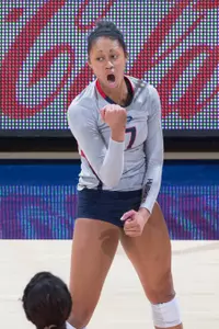 Sophomore Kenya Cason