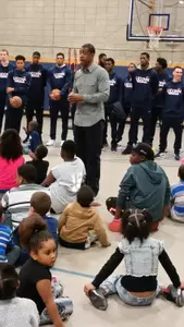 Coach Ollie adresses the crowd Saturday in Hartford.