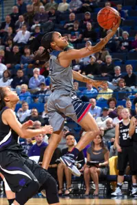 Moriah Jefferson had 15 points, five assists and four steals vs. Notre Dame in the 2015 National Championship.