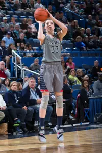 Katie Lou Samuelson tallied double figures in both of UConn's wins