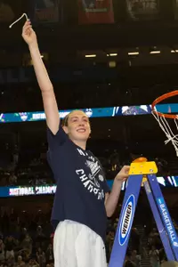 Breanna Stewart was tabbed as the 2015 Honda Sports Award winner for Women's Basketball on Wednesday.