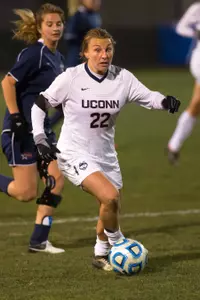 Riley Houle earned a call-up by the Boston Breakers on June 26.