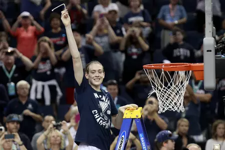 Breanna Stewart and the Huskies will open the 2015-16 season on November 16.