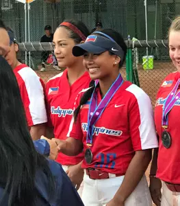 Guevarra receives silver medal at Asian Championships.