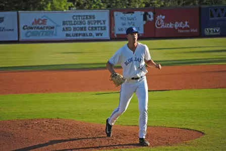 Olander pitching for the Bluefield Blue Jays (PC: Sandra Malamisura/Bluefield Baseball Club).
