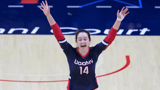 Caylee Parker solo celebration