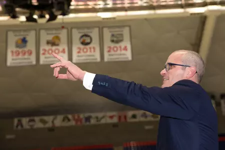 Fans must RSVP for event with UConn men's basketball coaching staff.