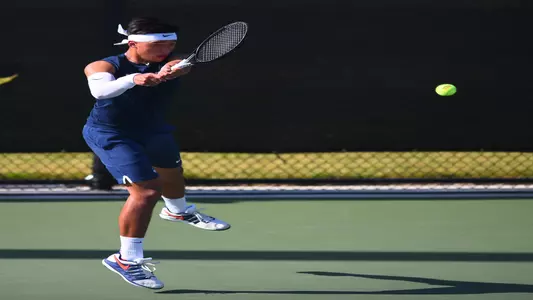 Yili Zheng hits a backhand