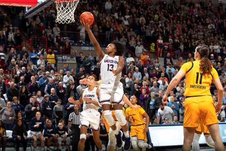 Uconn vs California 11/10/19