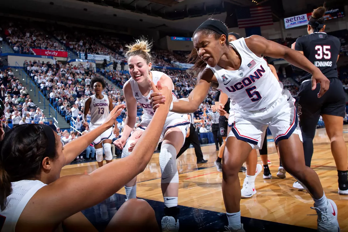 Katie Lou Samuelson, Crystal Dangerfield