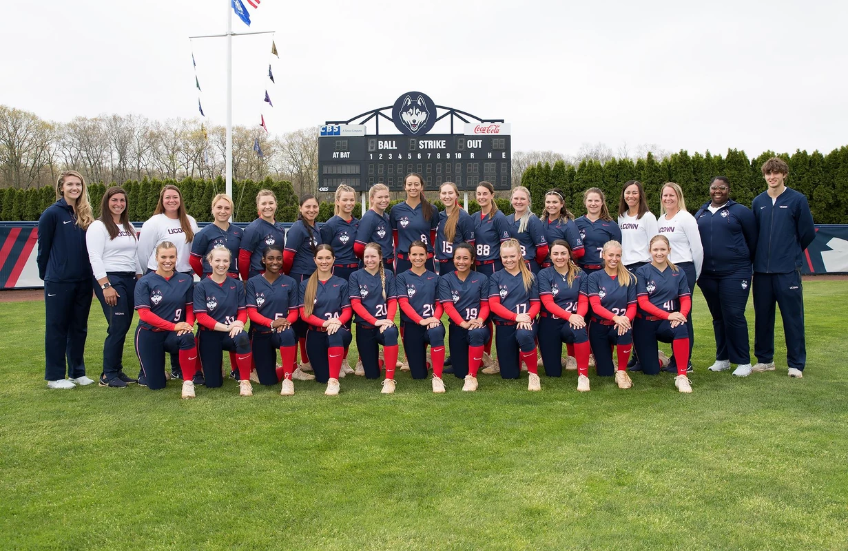 Softball Team 2019